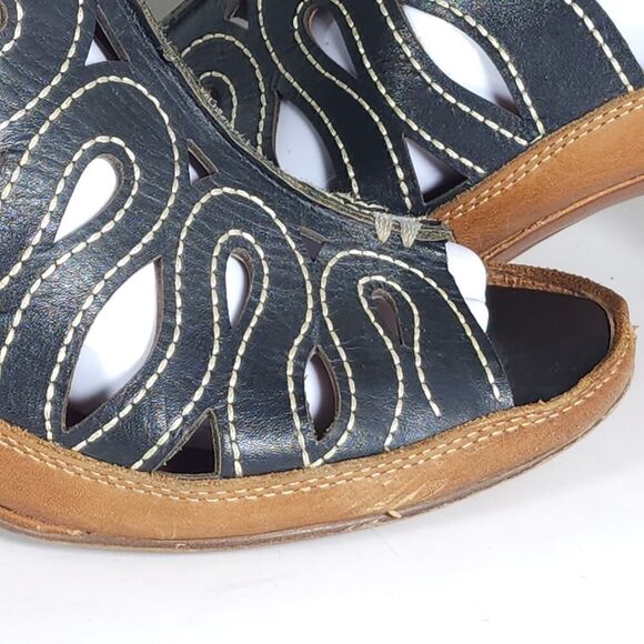 Pikolinos Women's Java EU40 US9-9,5 Black Cutouts Back Zip Caged Sandals Shoes - Picture 15 of 16